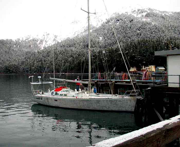 Patago au ponton des pompes  gasoil