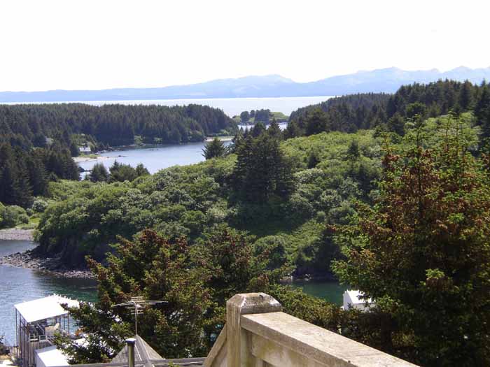 VUE DEPUIS LES HAUTEURS DE KODIAK