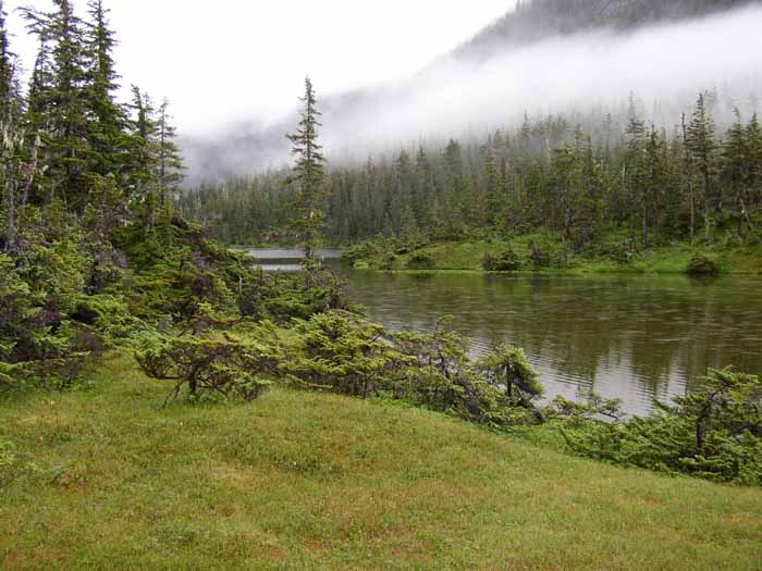 Lac dans les environs de Jade Harbor